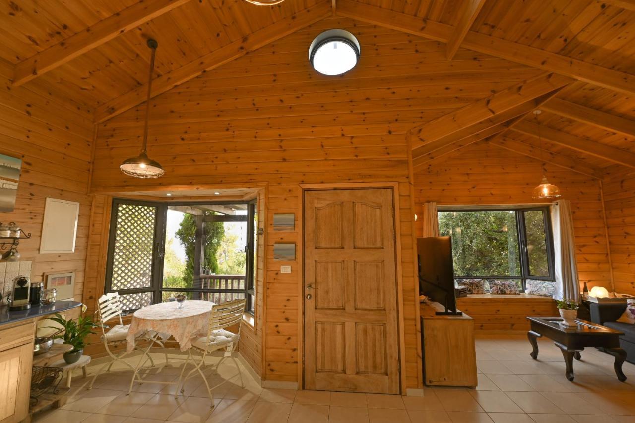 Gan-Hamlachim Amirim Exterior foto